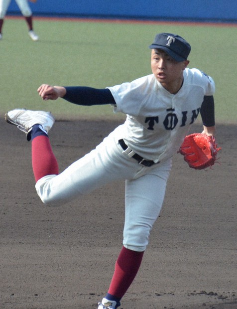 センバツ連覇を狙う大阪桐蔭、関西学院との練習試合で勝利 | 毎日新聞