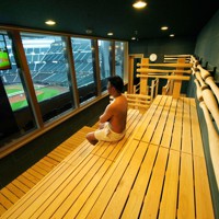世界初」プロ野球を観戦できるサウナ 日ハムが新球場を公開 [写真特集5