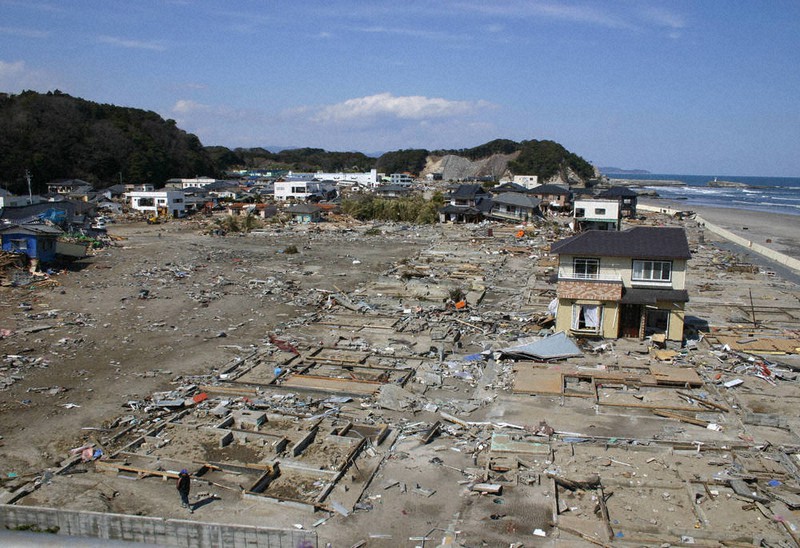 希望新聞：東日本大震災 この場所で生きる 福島・いわき サーフ