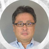 棚部秀行
