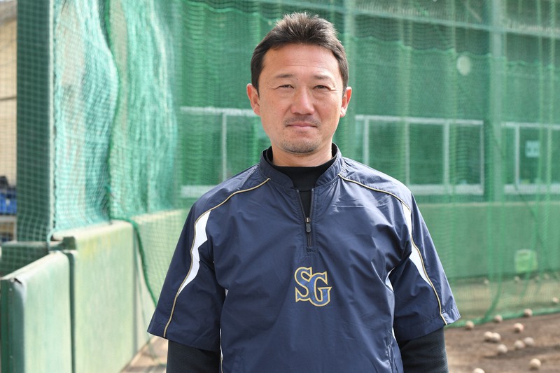 最後の夏、ベンチ外選手の「すみません」に涙 作新学院監督の17年