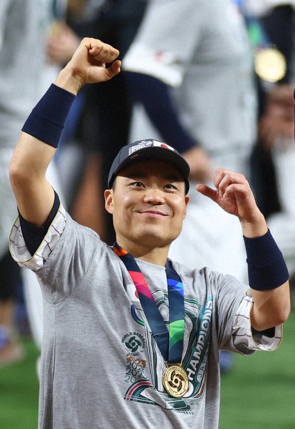かつて「無縁」と思った代表 中村悠平が多彩な投手陣リード WBC | 毎日新聞