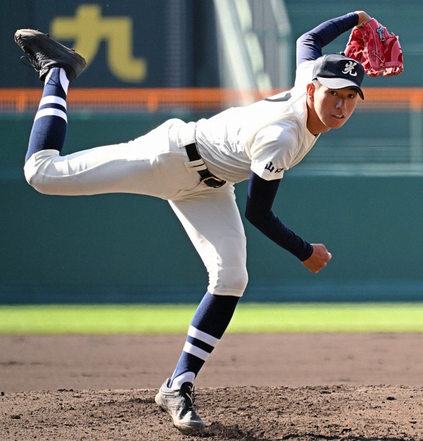光、甲子園初勝利 彦根総合とのセンバツ初出場対決を制する