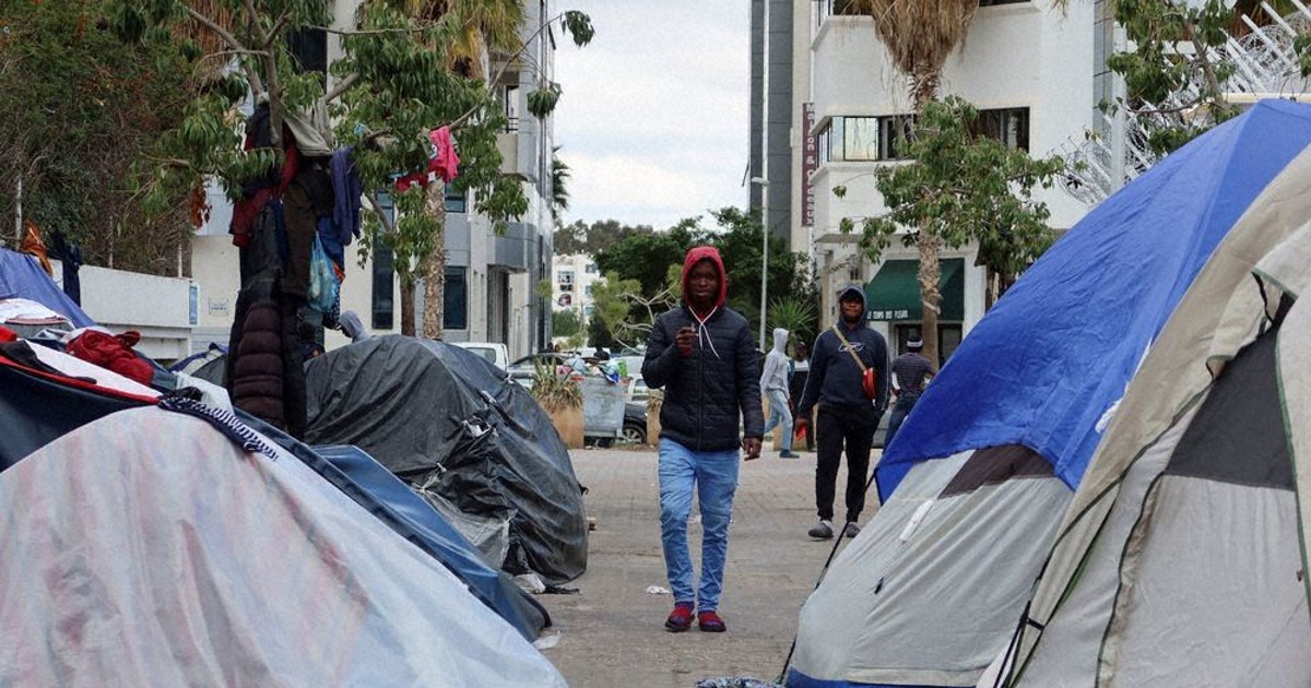 不法移民、脱チュニジア 大統領が黒人差別発言、欧州へ 毎日新聞