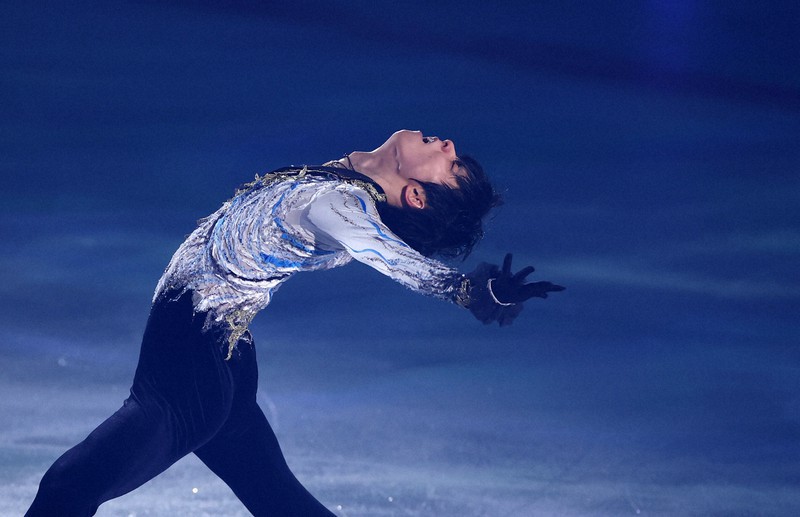In Photos Figure skating stars draw adoring crowd at ice show in Japan