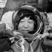 宇宙はもういいかな」 日本人初の宇宙飛行士 秋山さんは今 [写真