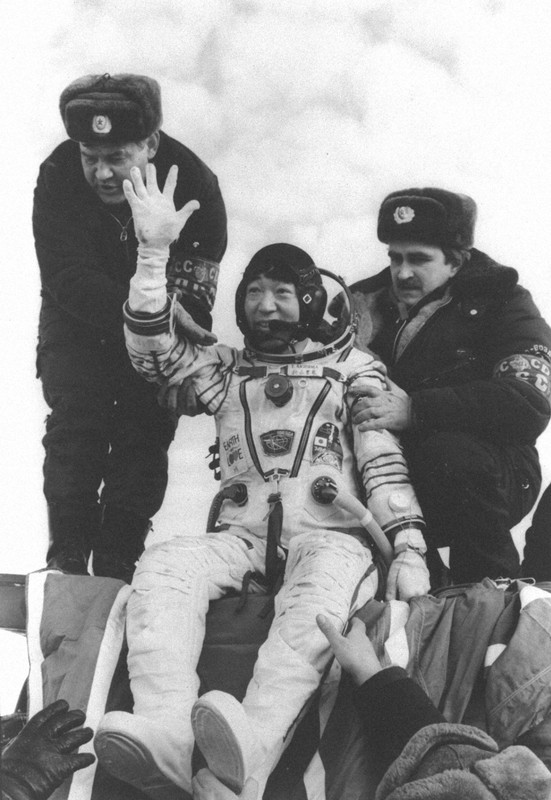 宇宙はもういいかな」 日本人初の宇宙飛行士 秋山さんは今 [写真
