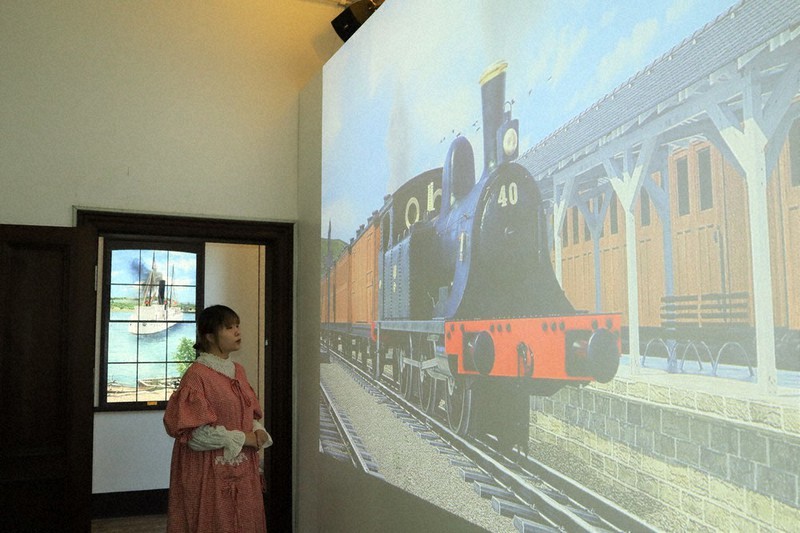 鉄道スクエア 開通時の様子、CG再現 旧駅舎にスクリーン 長浜 ／滋賀