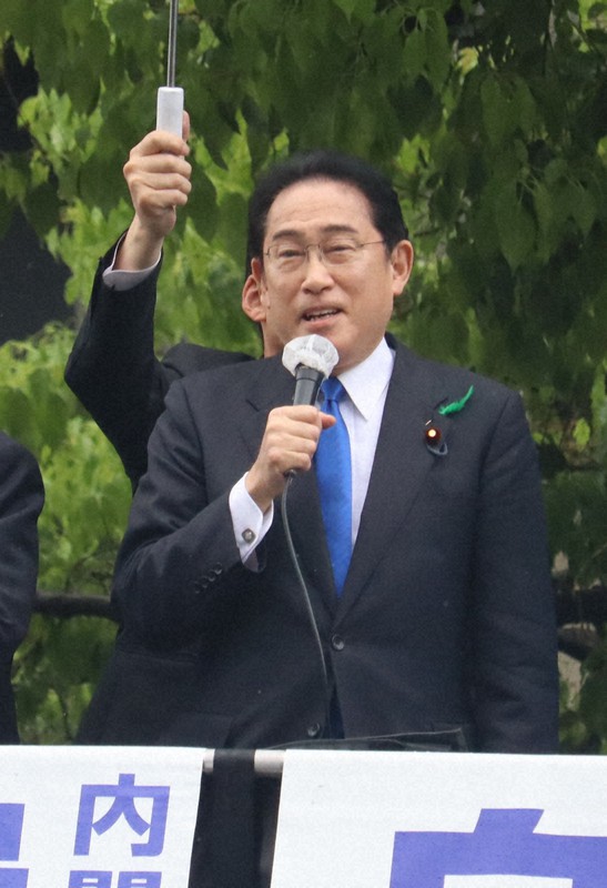 怖い』より何とかしなければ」 爆発物容疑者を取り押さえた漁師 | 毎日新聞