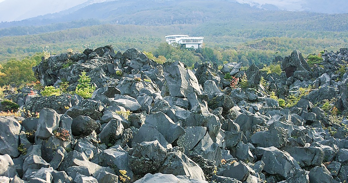 鎌田浩毅の役に立つ地学：浅間山の地下で火山活動が始まった／144