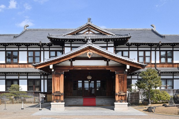 Retro Japan: West meets East at 1909 Nara Hotel designed by