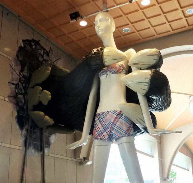 ナナちゃん50歳 名駅のシンボル（その1） 昭和48年生まれ 季節や