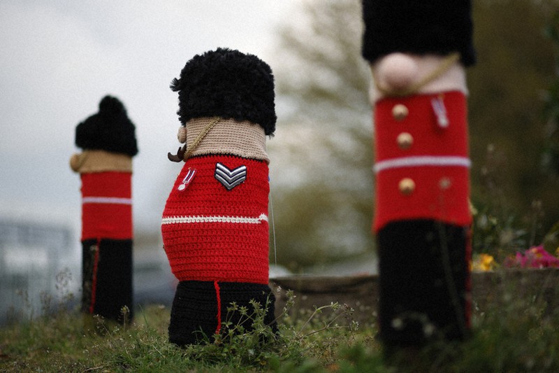 'Woolly delinquents' celebrate King Charles' coronation in yarn The