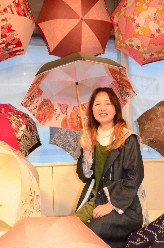 ハンドメイド 着物リメイク 日傘 猫ちゃん&frasl;&frasl;&frasl;ハンドメイド 着物リメイク 日傘 愛猫の写真からオリジナル