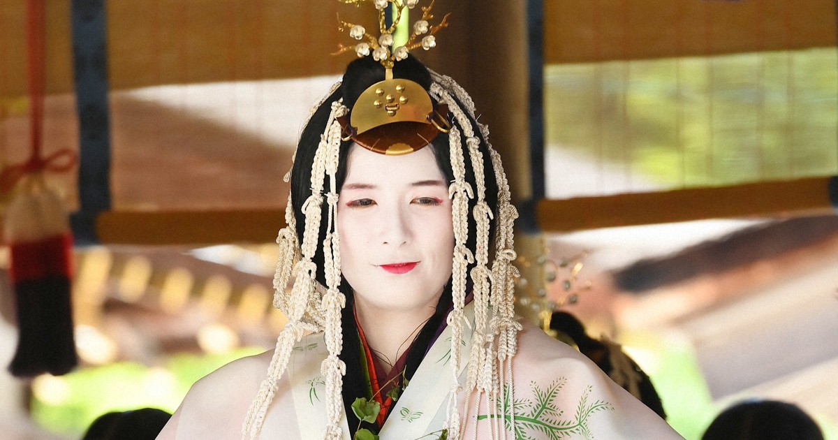 4年ぶり京都・葵祭ヒロイン斎王代が「御禊の儀」 [写真特集12/17] 毎日新聞