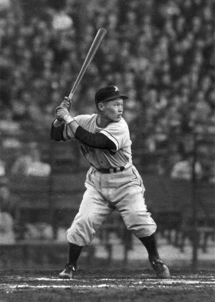 中西太　ホームラン球 怪童・中西太の伝説の｢162メートル弾｣の謎を追う。誰が測った