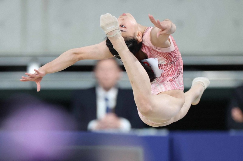 体操NHK杯 女子は宮田が2連覇 [写真特集18/17] | 毎日新聞