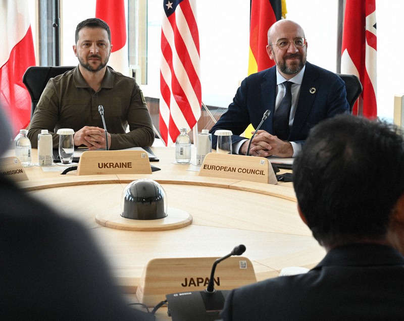 G7サミット「平和と安定」の拡大会合始まる ゼレンスキー氏も出席