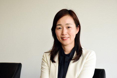 首藤若菜氏