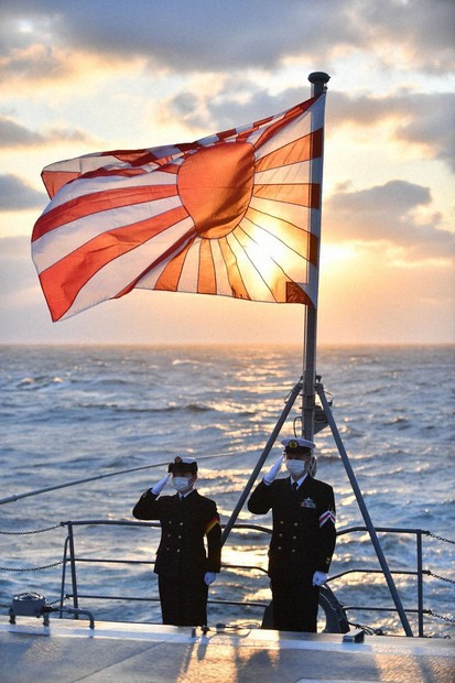 海自護衛艦 旭日旗を掲揚し韓国主催の多国間訓練参加へ 防衛相