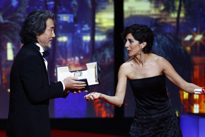 カンヌ映画祭便り：カンヌ映画祭 役所広司さん「賞が大好きです」 日本