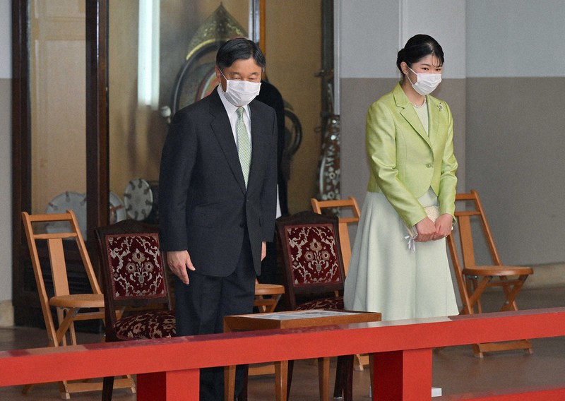 陛下、愛子さまと皇居で雅楽鑑賞 「楽しく聞かせていただいた」 [写真特集3/4] 毎日新聞