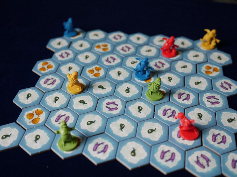 まいにちボードゲーム：爽やかペンギン、勝負はガチ | 毎日新聞