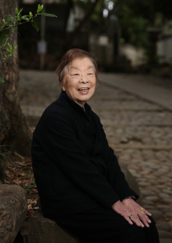 作家・平岩弓枝さん死去 [写真特集1/8] | 毎日新聞