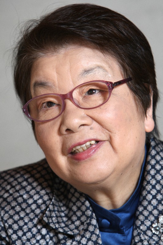 作家・平岩弓枝さん死去 [写真特集1/8] | 毎日新聞