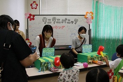 昨年の様子:人気のゲームを手作りで再現