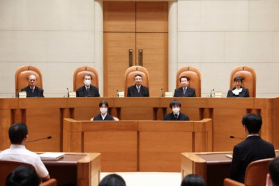 裁判官 最高裁裁判官の国民審査で「×」 沖縄が最高17.60% 全国平均10.46