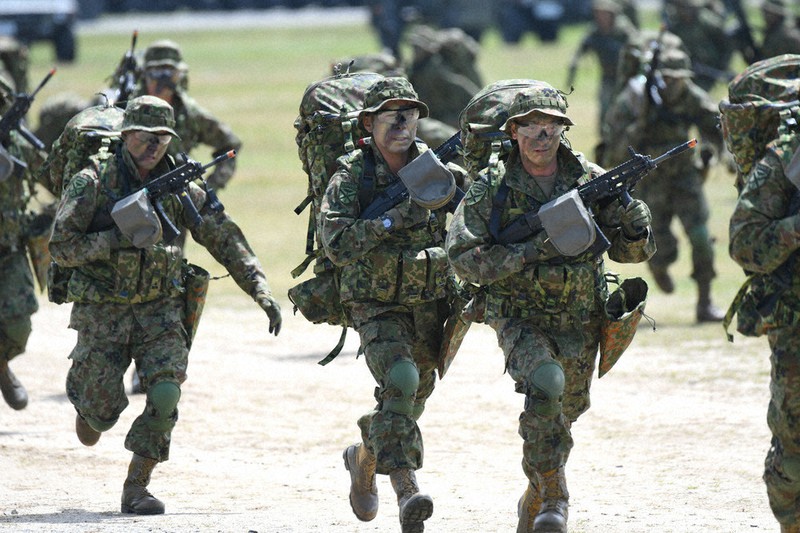 防衛省：自衛官の賃上げ、要求 短髪規定緩和も 人材確保検討会 | 毎日新聞