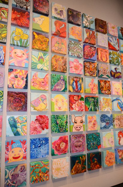 動物の命を大切に」 絵に願い込め、自閉症の画家が作品展 | 毎日新聞