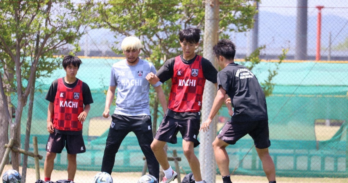 サッカー部員の選手契約狙いドイツ遠征 兵庫の相生学院高 | 毎日新聞