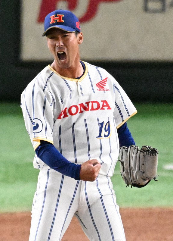 第2日第2試合 Honda熊本vs西濃運輸＝1回戦 第94回都市対抗野球 [写真