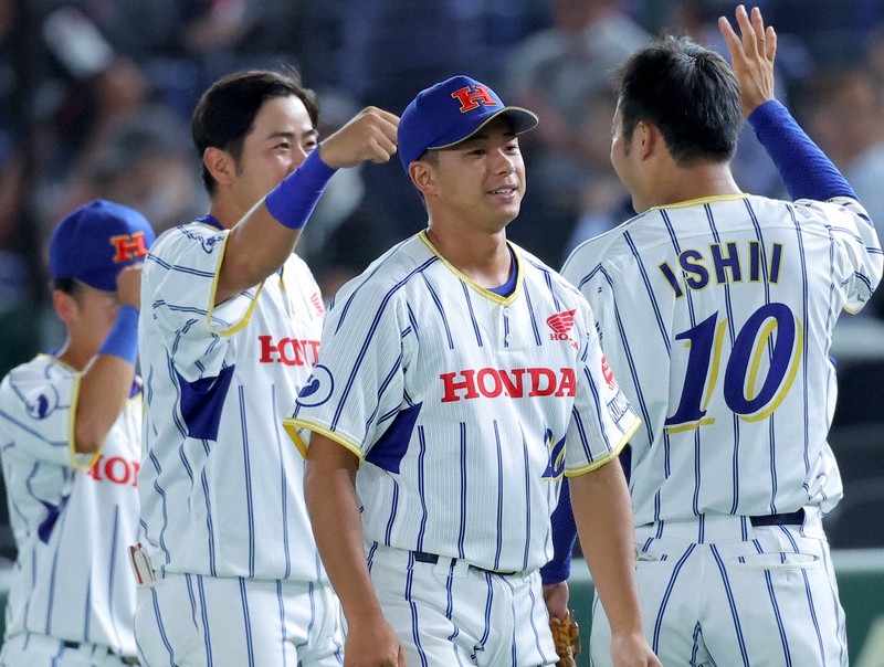 第2日第2試合 Honda熊本vs西濃運輸＝1回戦 第94回都市対抗野球 [写真