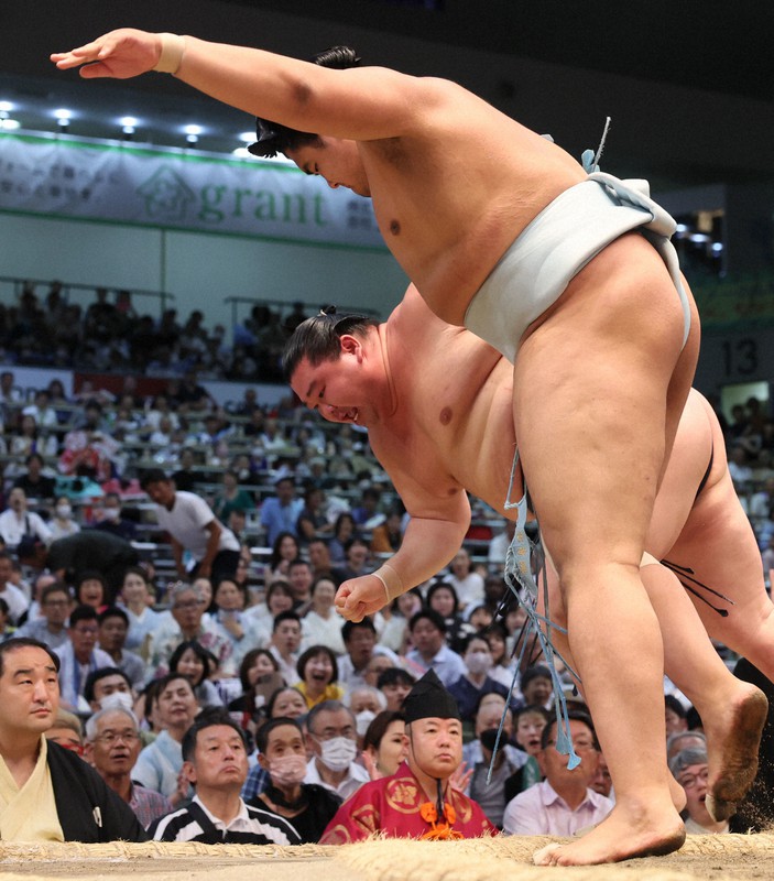 大相撲 名古屋場所 7月18日(木) 五日目 幕内 後半 - 大相撲中継 - NHK 