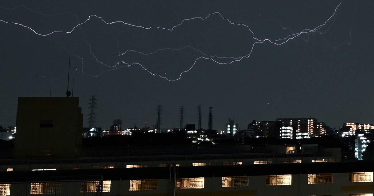 都内で雷 [写真特集1/3] | 毎日新聞