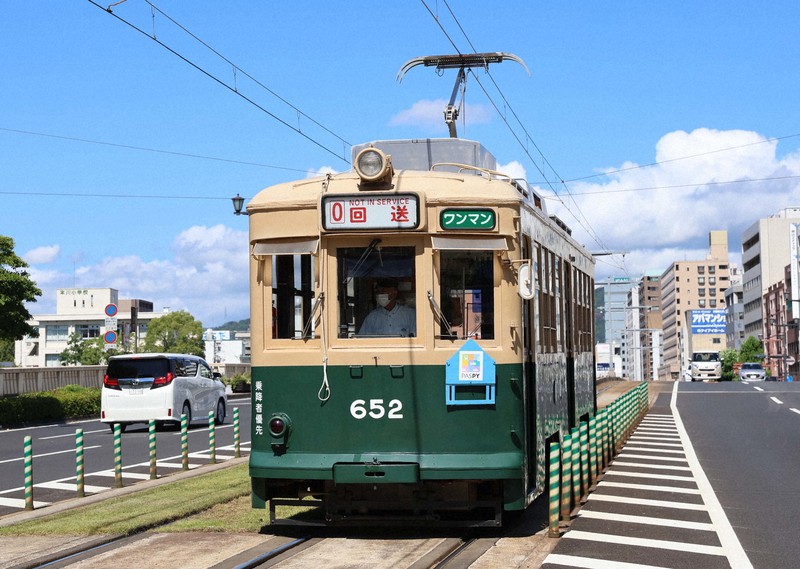 電車内被爆者の証言 広島電鉄株式会社 被爆電車がつなぐ反戦の誓い 92歳が被爆体験、小中学生に | 毎日新聞