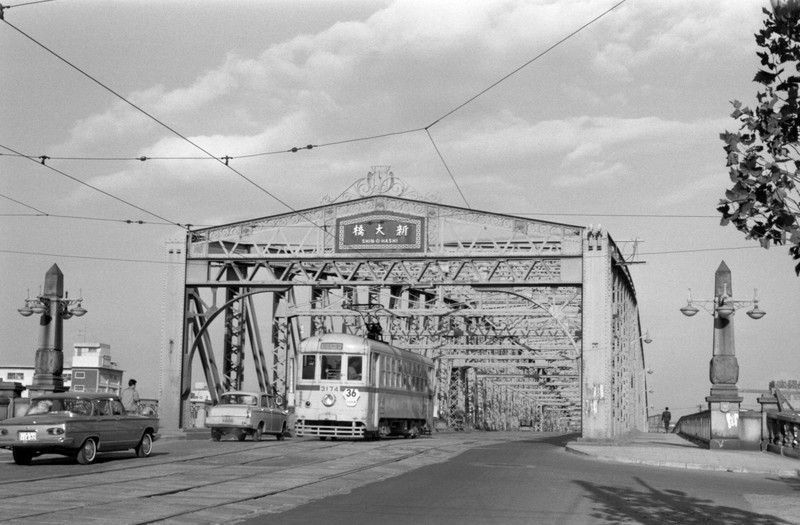 痕跡を訪ねる：関東大震災の“燃え来る紅蓮の舌” 人々救った「お助け橋