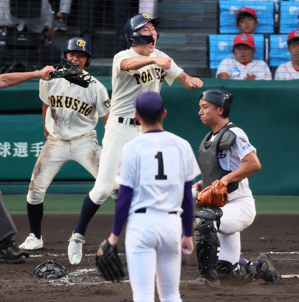 徳島商が前回8強の愛工大名電を降す 2回戦は智弁学園 夏の甲子園
