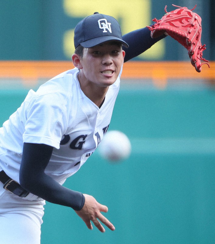 大垣日大高校試合用帽子甲子園大学 f_16704328.jpg