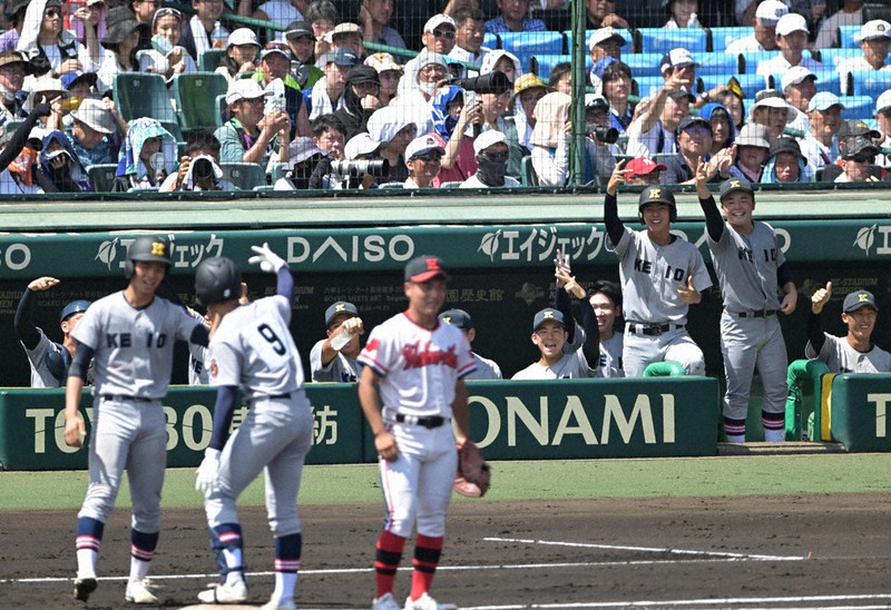 甲子園　8月12日　中央指定席中段　4枚 甲子園 8月12日 中央指定席中段 4枚