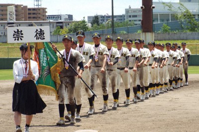 スポーツライター藤原史郎の目：崇徳「軟式の甲子園」へ エース3人 V