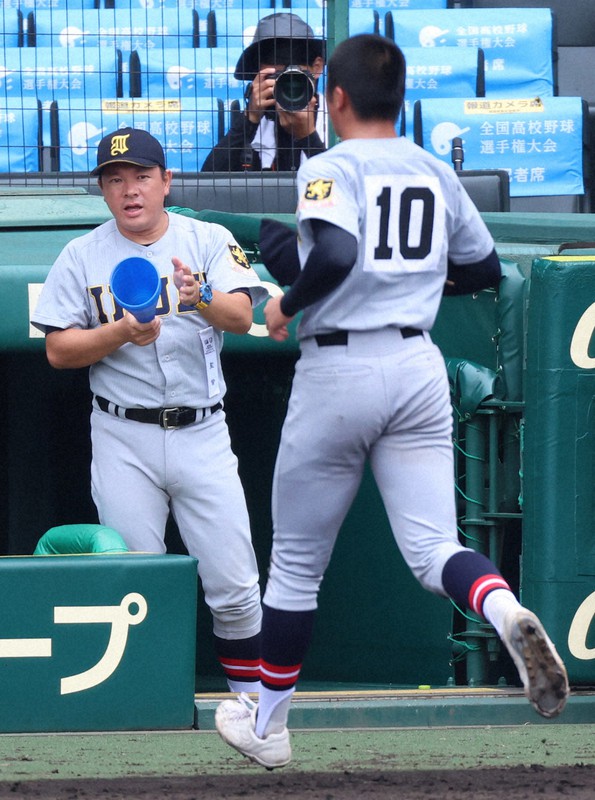 仙台育英－履正社（3回戦）全国高校野球2023 夏の甲子園 [写真