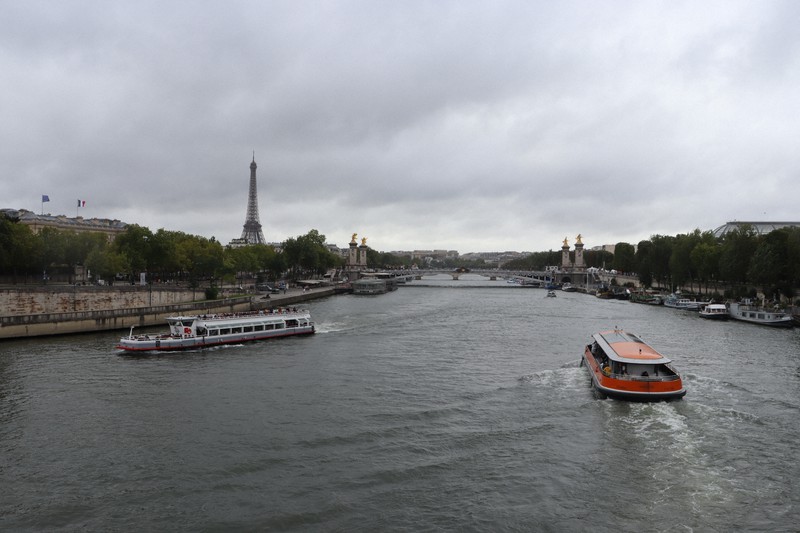 パリ五輪会場のセーヌ川、水質に不安 「花の都」が抱える問題とは