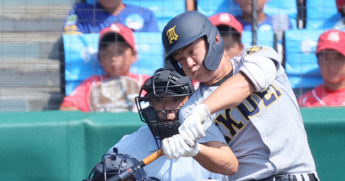 泥臭く「数が正義」 “貧打”返上した仙台育英 夏の甲子園準決勝 | 毎日新聞