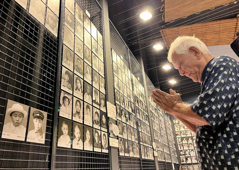 レア！児童憲章制定記念  銘版ついてます！ 次世代認定マーク「くるみん」を取得いたしました | 新着情報 | SHINDO