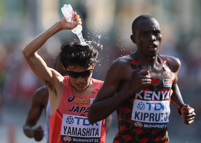 山下一貴が12位、入賞ならず 男子マラソン初出場 世界陸上 | 毎日新聞
