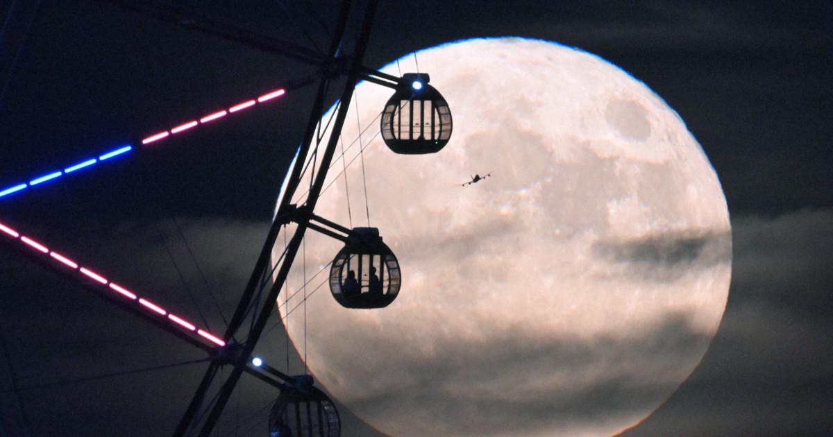 満月 LiVE】ほぼ満月ライブカメラ／月と土星が接近／8月の満月は別名